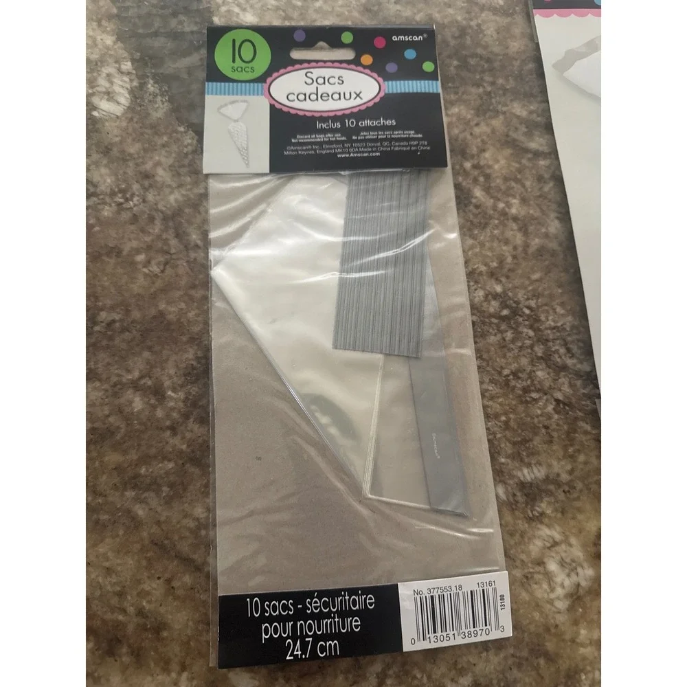 Amscan 30ct Cone Favor Bags Silver Polka Dot Food Safe Treat Bags with Ties 9.75